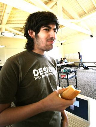 Photograph of Aaron Swartz by Casey Hussein Bisson on Flickr